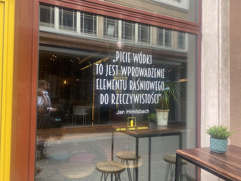 Żółte Drzwi